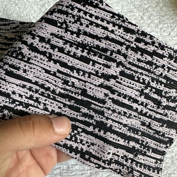 ATHLETA Flurry Elemental Tight Size Small - Picture 11 of 11